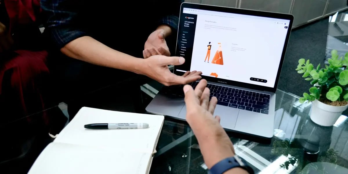 shop-chatbots-for-ecommerce-explore-ai-powered-live-chat-software